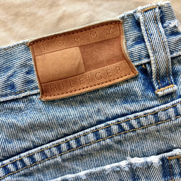 Vintage Tommy Hilfiger Cutoff Denim Shorts - Picture 11 of 15